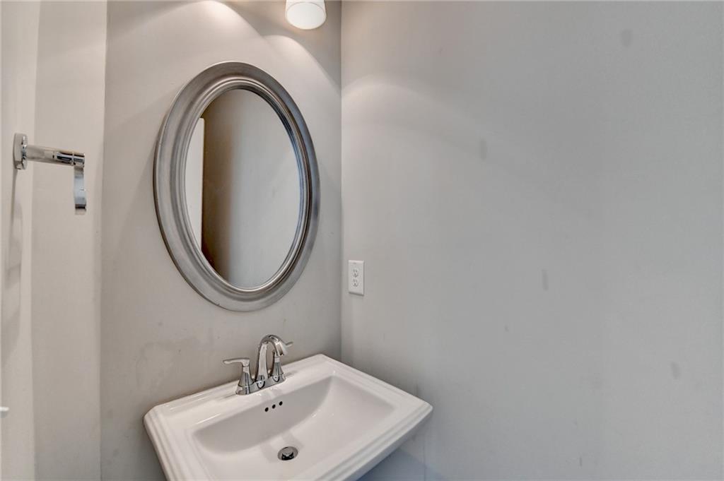 4421 Fulson Drive, Lilburn, Georgia image 26