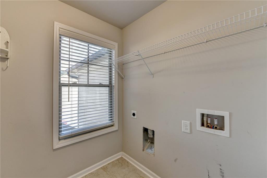 4421 Fulson Drive, Lilburn, Georgia image 39