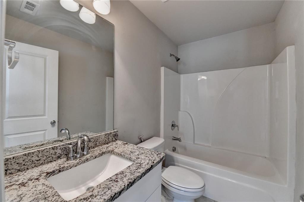 4421 Fulson Drive, Lilburn, Georgia image 43