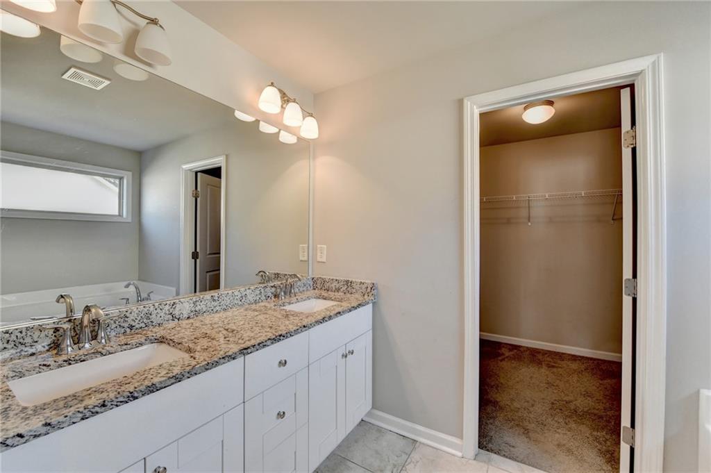 4421 Fulson Drive, Lilburn, Georgia image 33