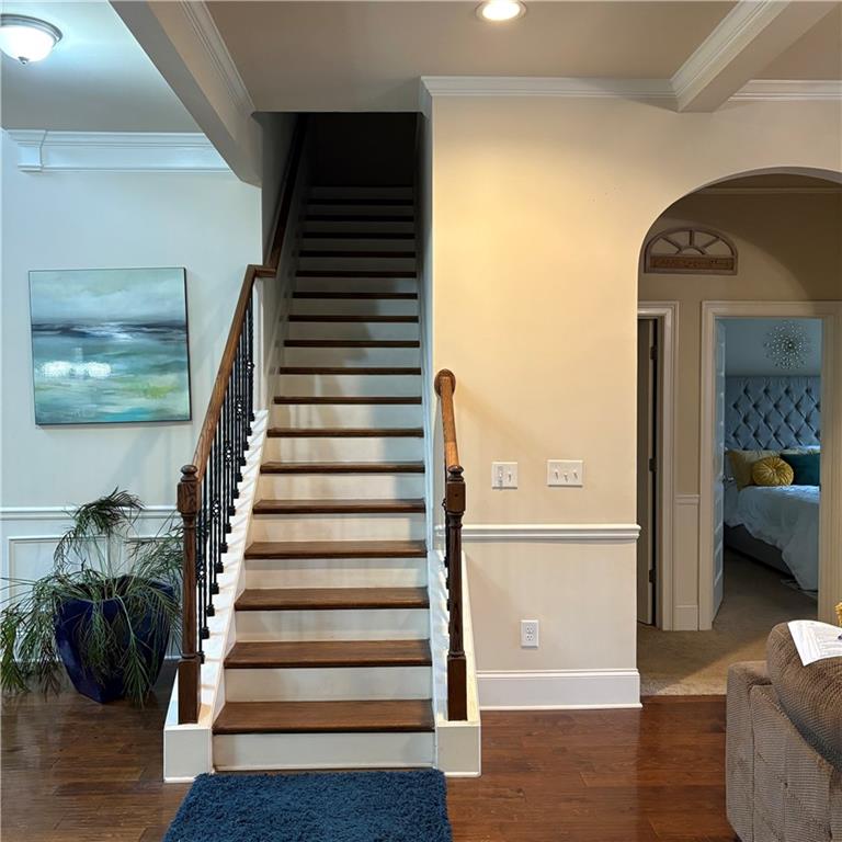 4573 Cloister Circle