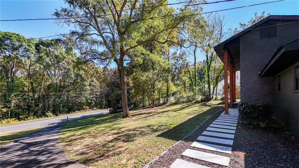 Photo of 622 Pisgah Way, Calhoun, GA 30701 (MLS # 7704354)