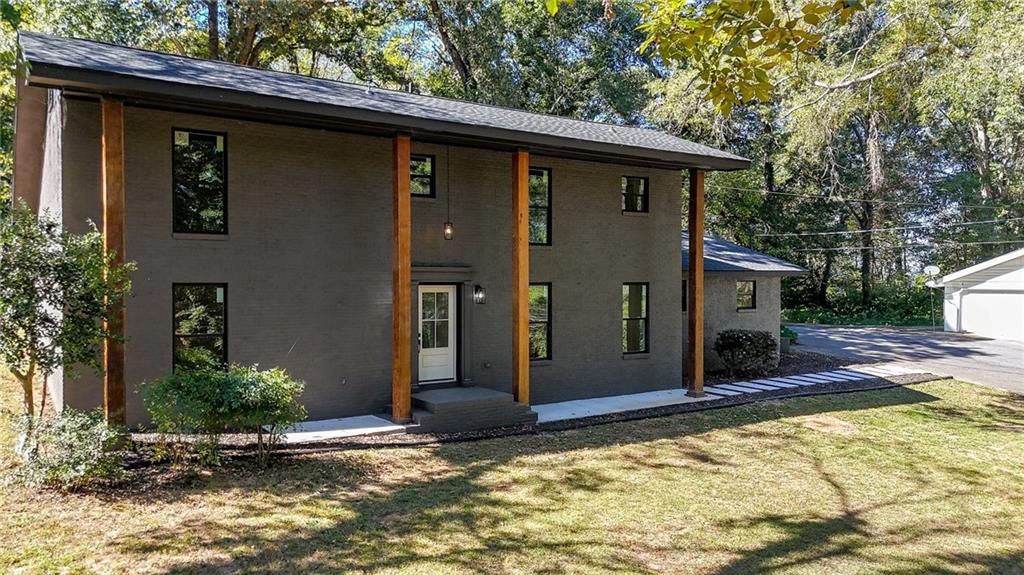 Photo of 622 Pisgah Way, Calhoun, GA 30701 (MLS # 7704354)