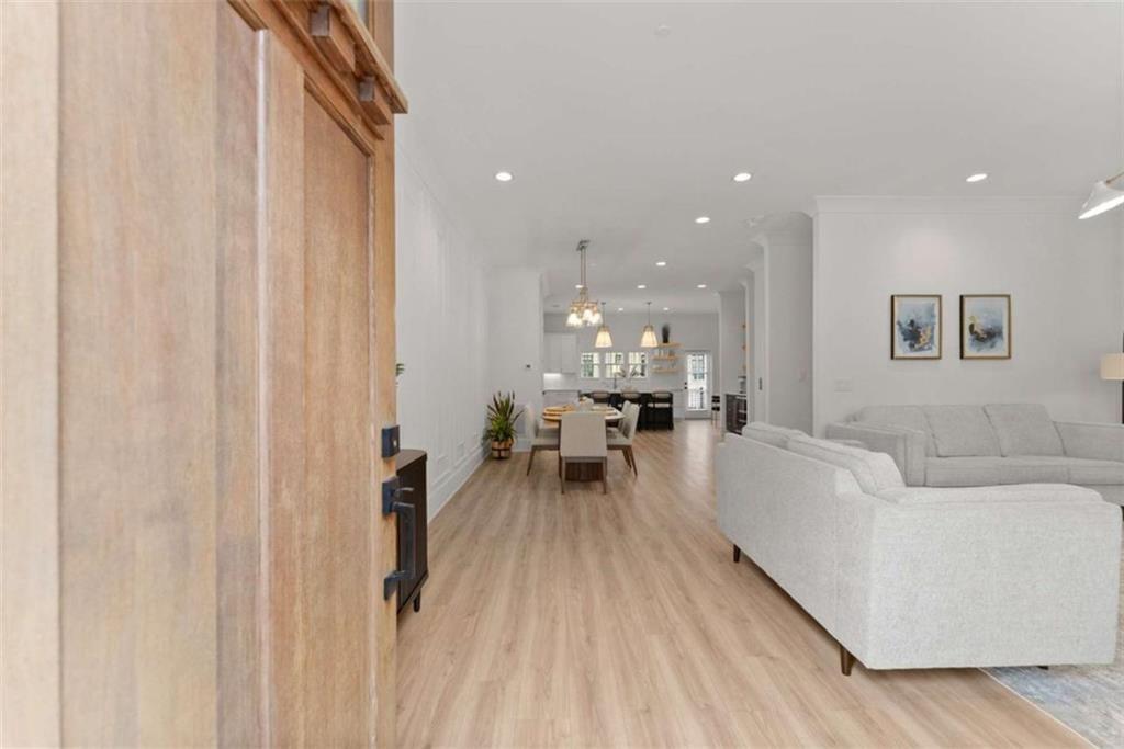 338 SUGARVIEW Road