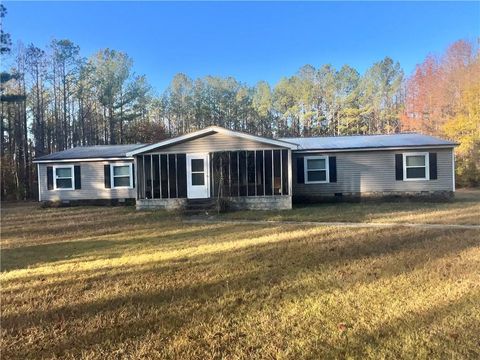 882 Caldwell Road Gay GA 30214