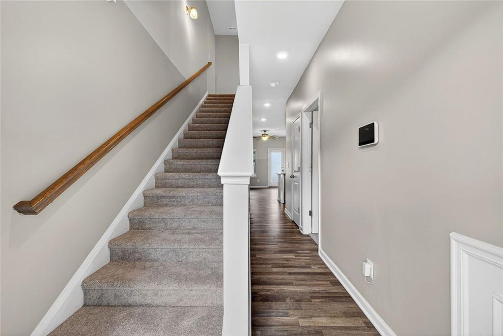 585 McWilliams Road SE 1004