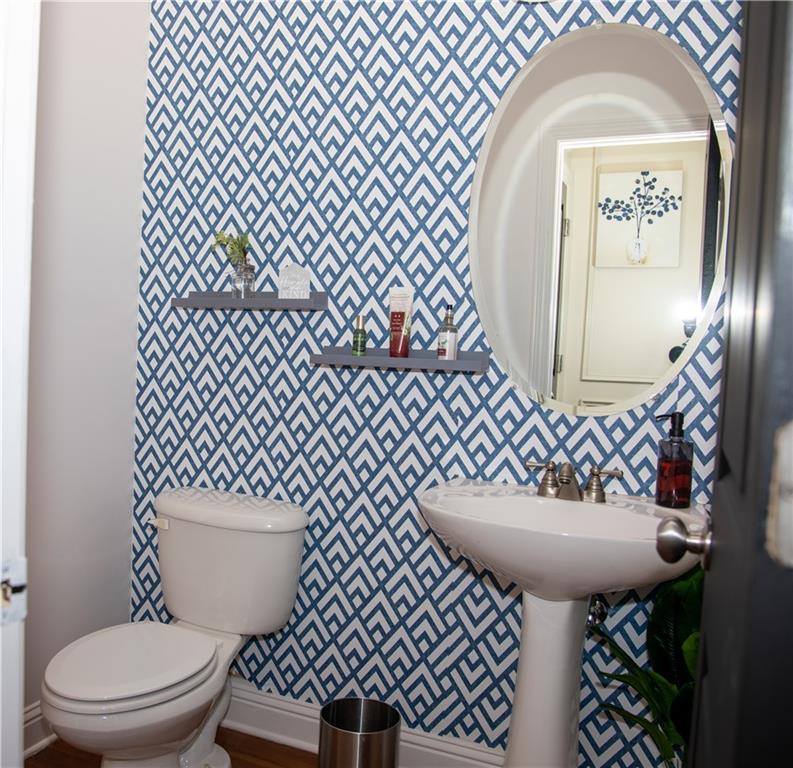 Photo 16 of 26 of 9931 MANCUNIAN Way townhome