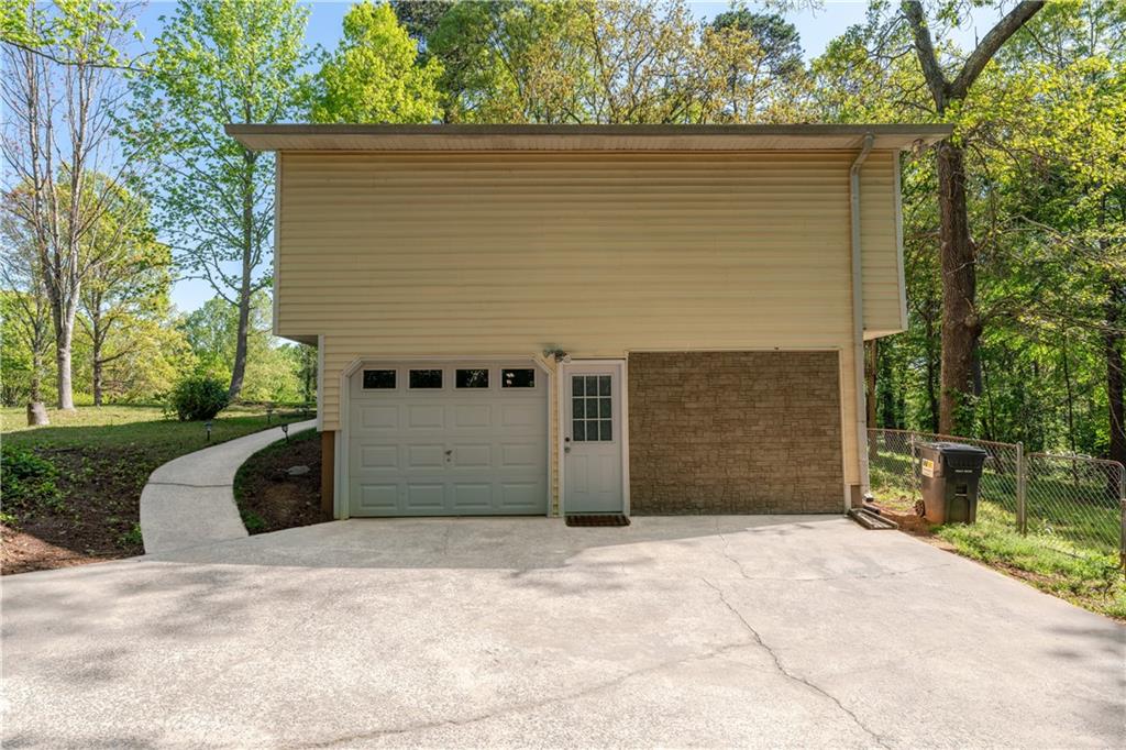 904 Little River Lane, Woodstock, Georgia image 23