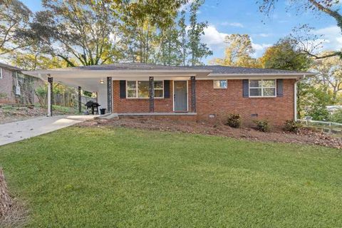 Photo of 3649 Garden Boulevard, Gainesville, GA 30506 (MLS # 7756016)