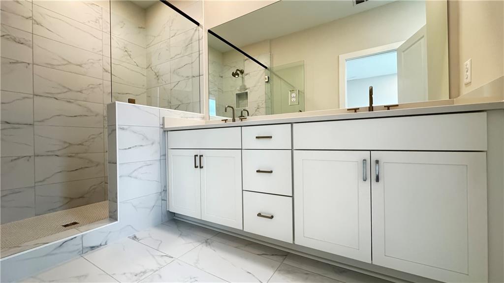 East Cobb Walk - Residential Lease