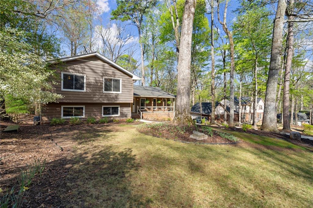 250 Martin Ridge Court, Roswell, Georgia image 5