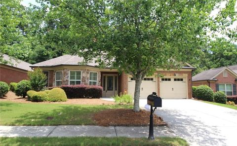 Homes For Sale - 3951 Sovereign Drive<br/> Gwinnett County, Buford, GA 30519