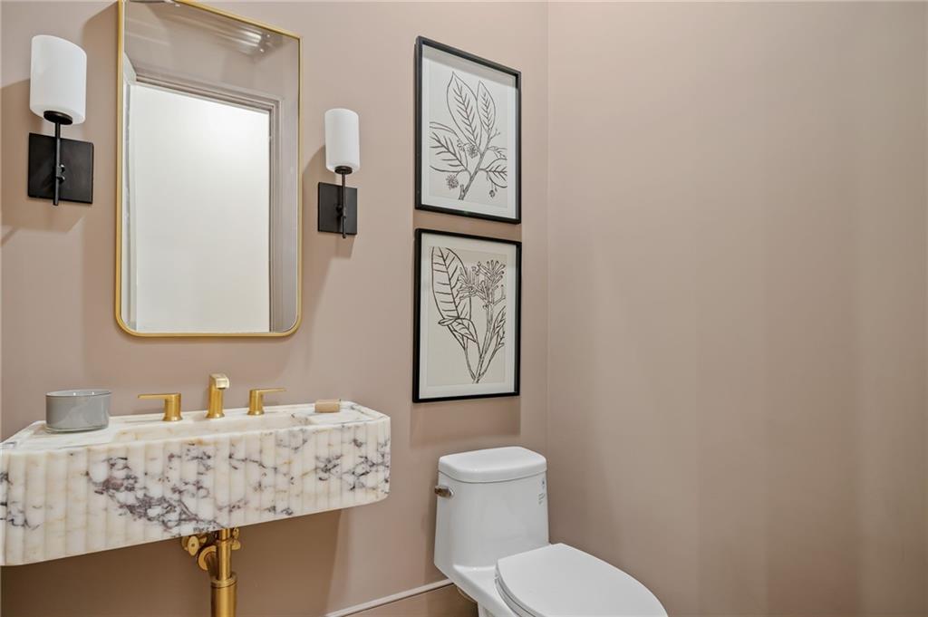 402 Chattahoochee Street, Roswell, Georgia image 21
