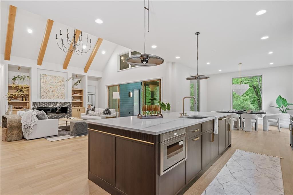 402 Chattahoochee Street, Roswell, Georgia image 14