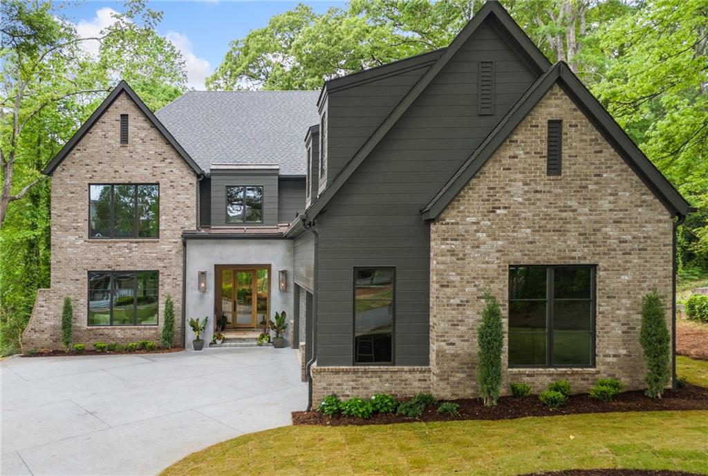 402 Chattahoochee Street, Roswell, Georgia image 1