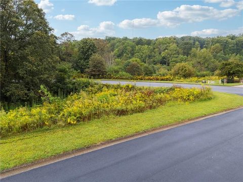 Vacant Land For Sale - 1344 Blue Grass Court<br/> Demorest, GA 30535