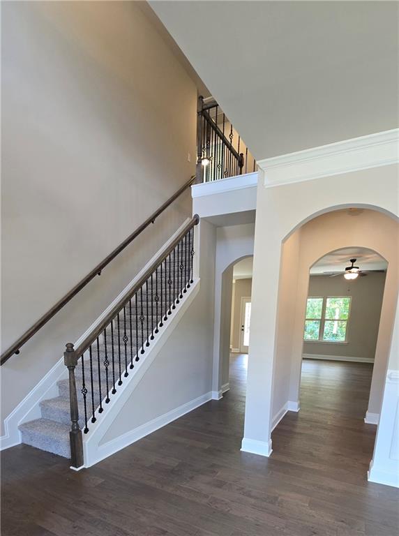956 Lakeview Oaks Court