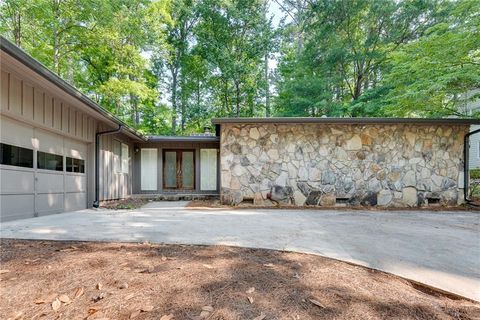 235 Trailmore Court Roswell GA 30076