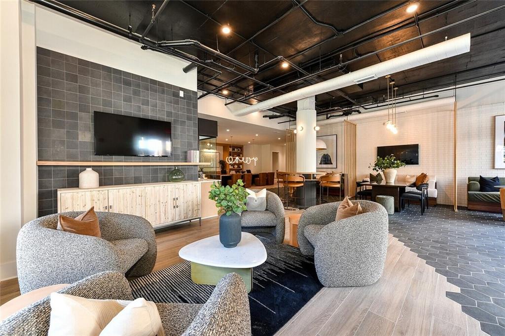 508 Main Street NE A4