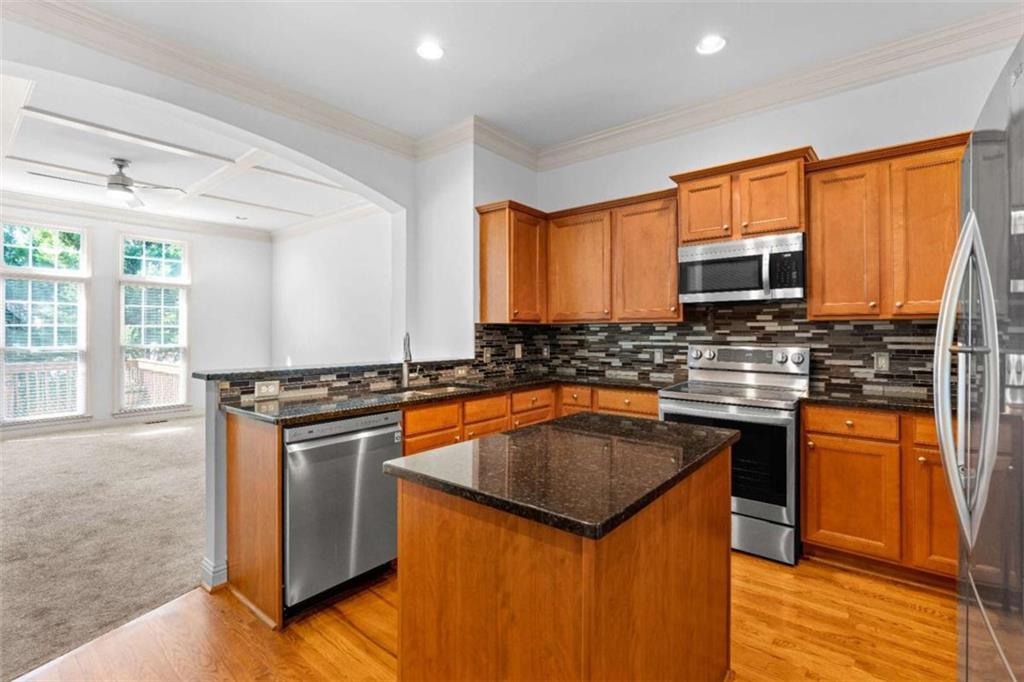 5270 Kershaw Court