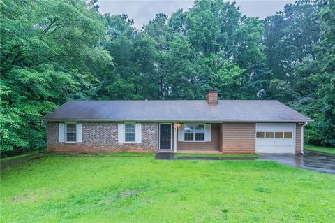 604 Hamlet Court SE Conyers GA 30094