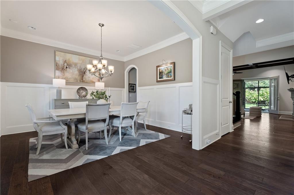 740 Creekside Bend
