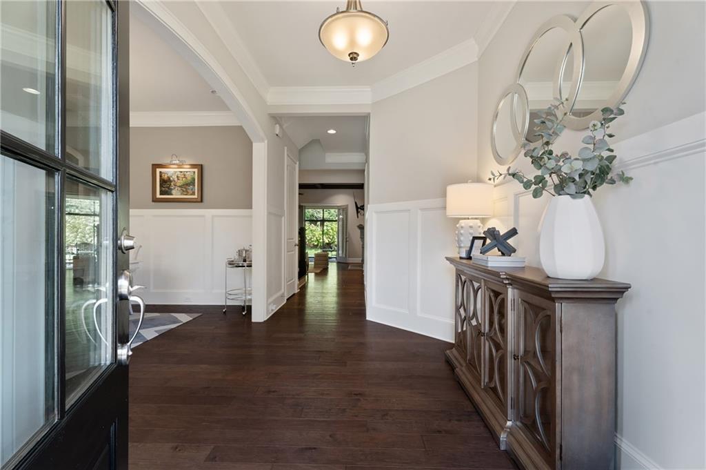 740 Creekside Bend