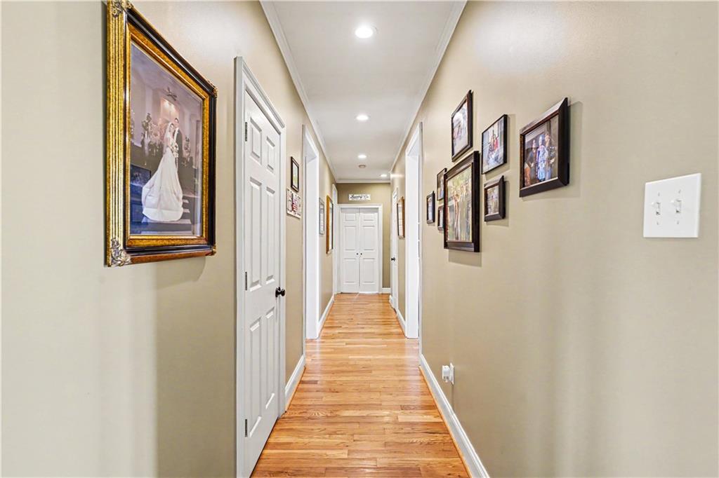 670 S 6th Extension Street