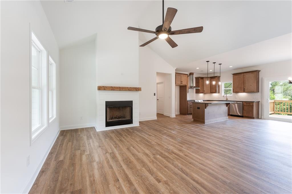 135 Autumn Ridge