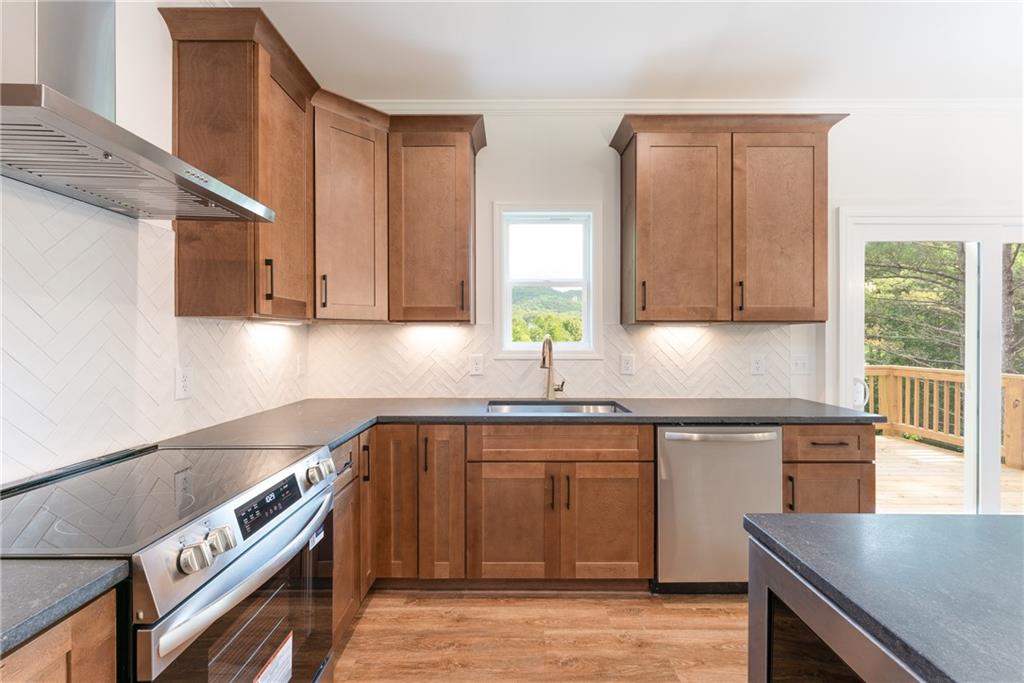 135 Autumn Ridge