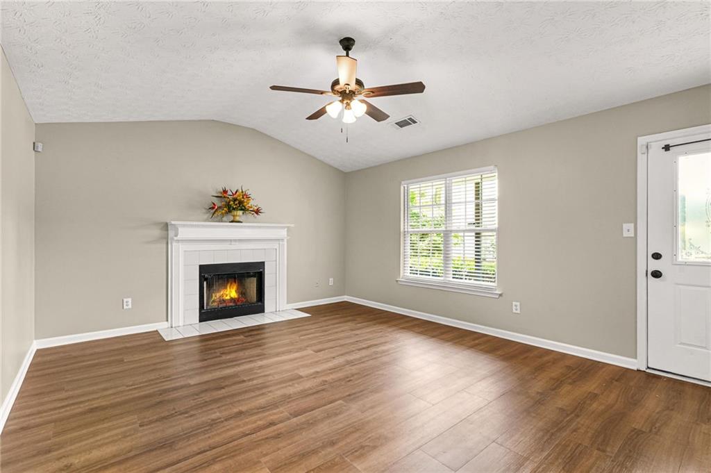 1690 Cotton Wood Court