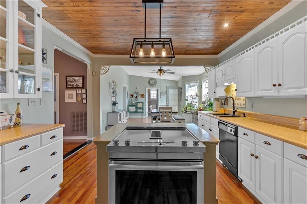 1 Grassdale Road, Cartersville, Georgia image 17