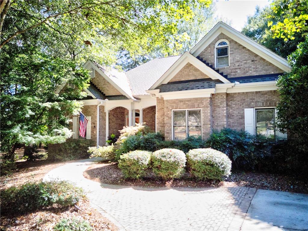 6224 Waters Edge Drive