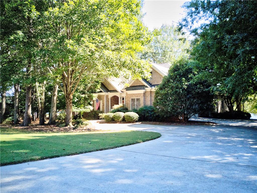 6224 Waters Edge Drive