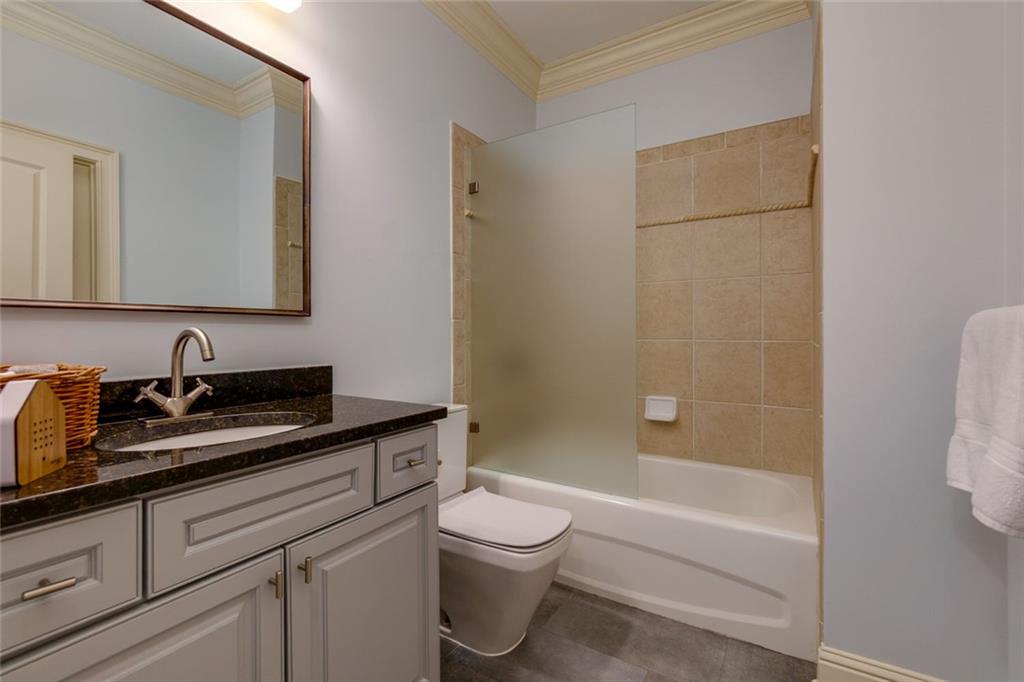 5045 Huntwood Way, Roswell, Georgia image 14