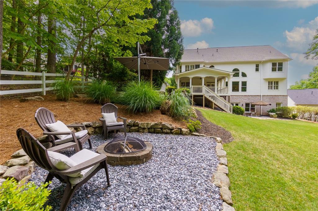 5045 Huntwood Way, Roswell, GA, 30075 2 5045 Huntwood Way