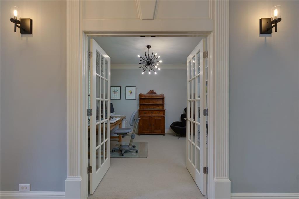 5045 Huntwood Way, Roswell, Georgia image 11