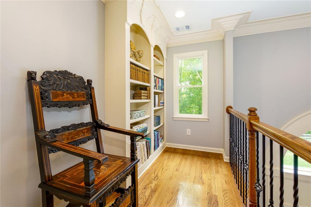 5045 Huntwood Way, Roswell, Georgia image 31