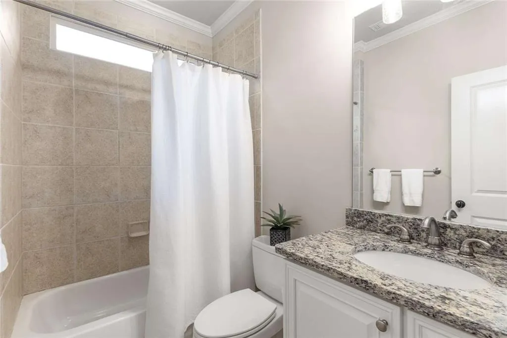 Brookhaven, Georgia 30319, United States, 6 Bedrooms Bedrooms, ,6 BathroomsBathrooms,Residential,Active,116594