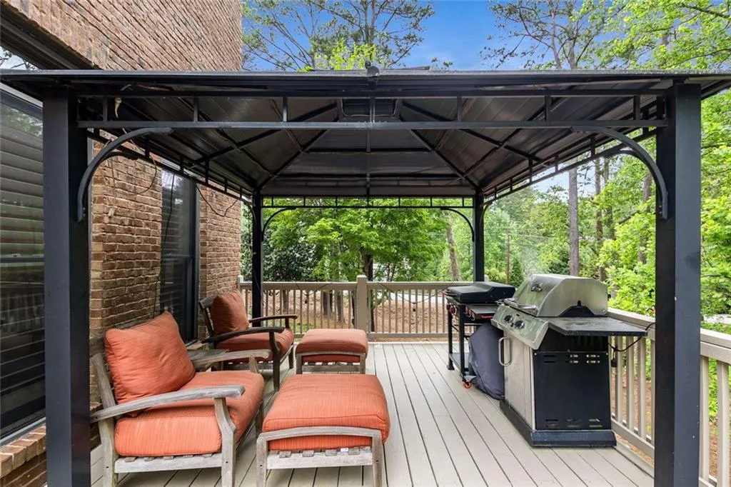 Brookhaven, Georgia 30319, United States, 6 Bedrooms Bedrooms, ,6 BathroomsBathrooms,Residential,Active,116594