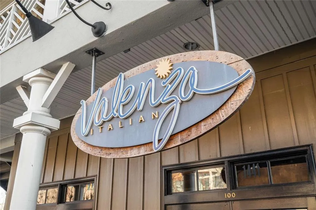 Brookhaven, Georgia 30319, United States, 6 Bedrooms Bedrooms, ,6 BathroomsBathrooms,Residential,Active,116594