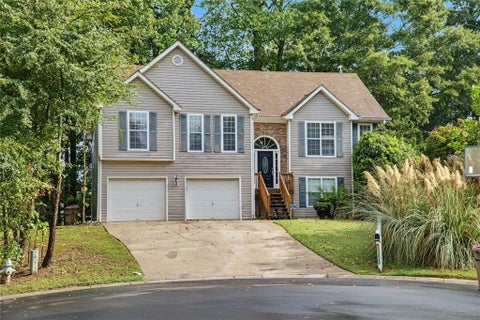 Homes For Sale - 5360 Otter Creek Run Run<br/> Cumming, GA 30040