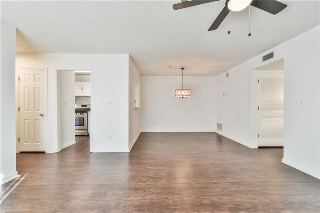 808 Riverview Drive, Marietta, Georgia image 13