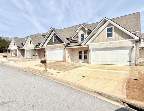 Townhouse For Sale - 131 Stoneybrook Drive<br/> Lumpkin County, Dahlonega, GA 30533