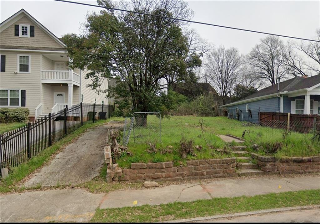 154 Walnut Street SW