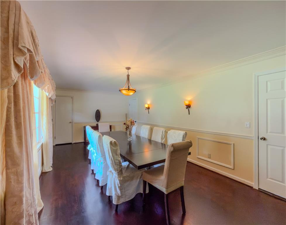 2377 Midvale Circle