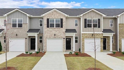 Homes For Sale - 2052 Crossing Road<br/> Stone Mountain, GA 30088