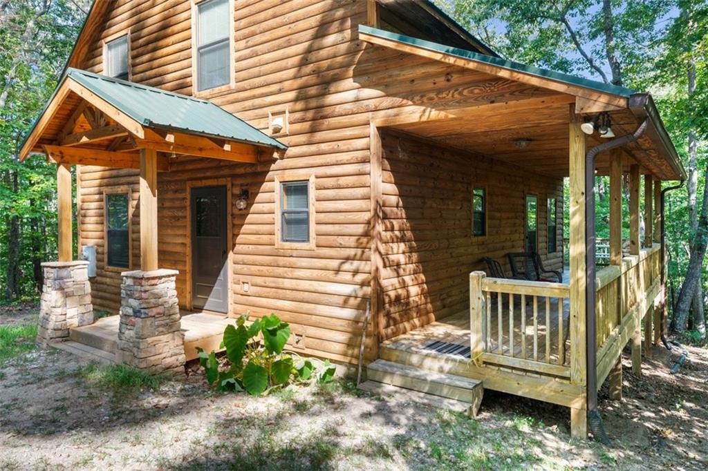 63 Collinsbrook Trail