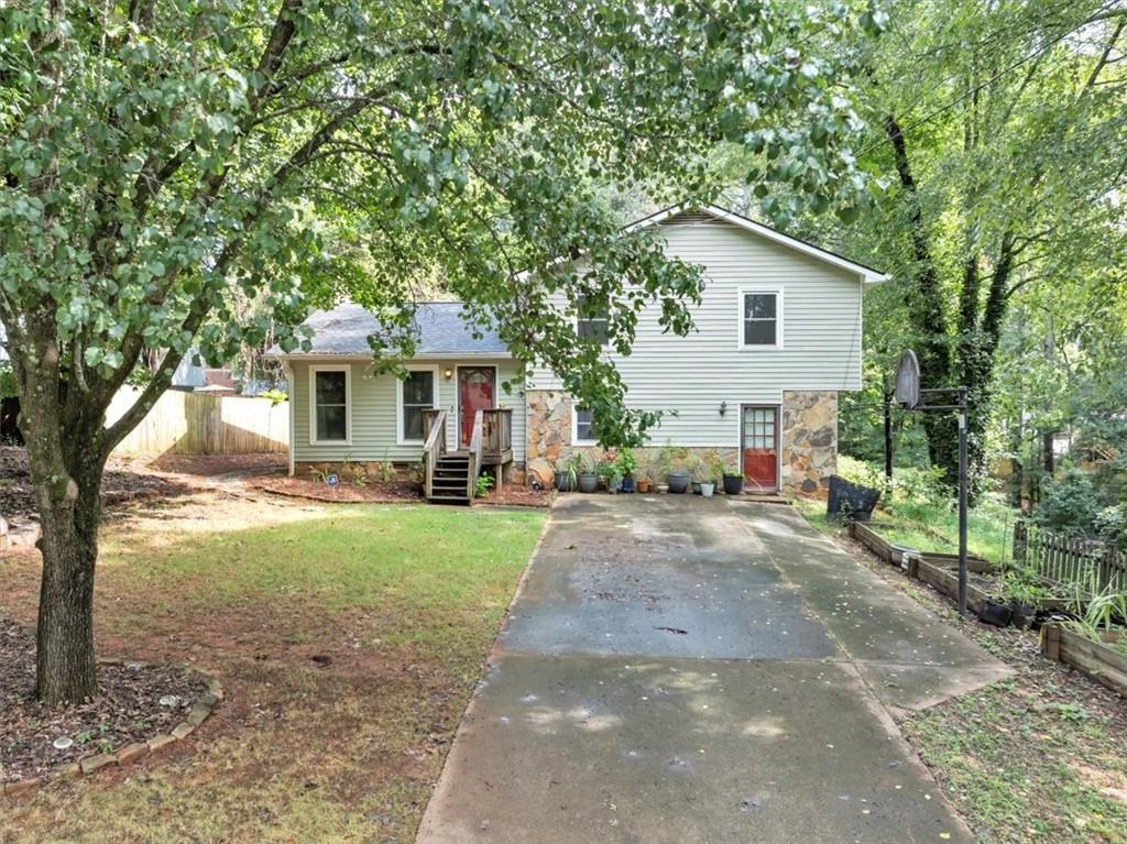 3221 BROMLEY ROWE