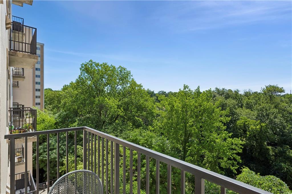 2277 Peachtree Road NE 501